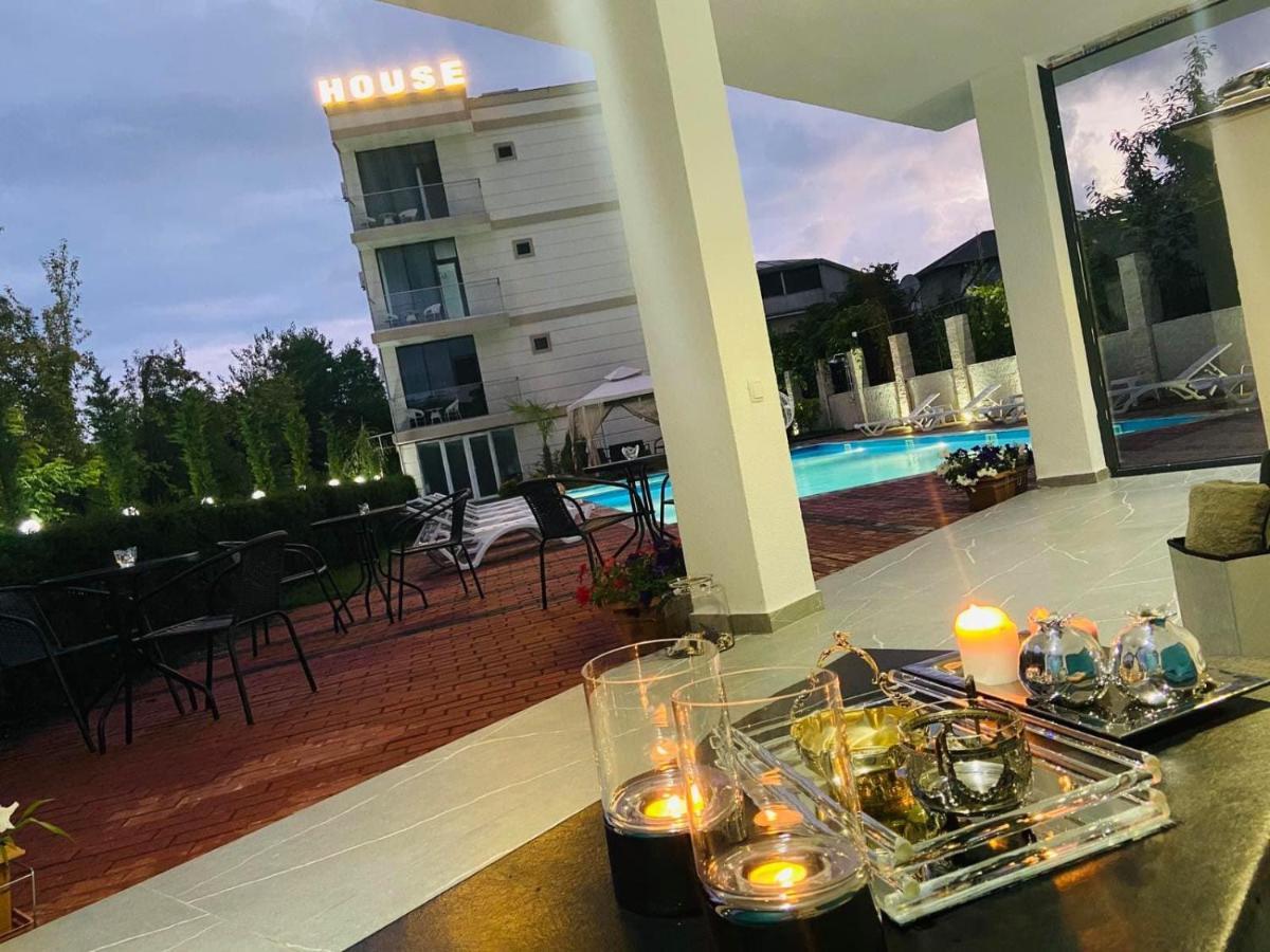 New House Kobuleti Hotel Exterior foto